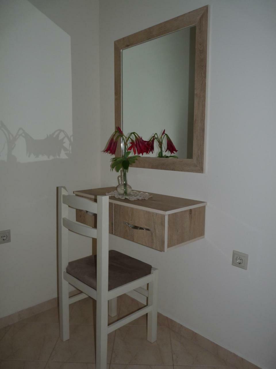 Apartment Dejvi Саранда Экстерьер фото